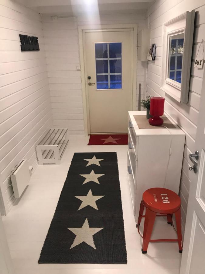 Waterfront Twin Cabin Stamsund Εξωτερικό φωτογραφία