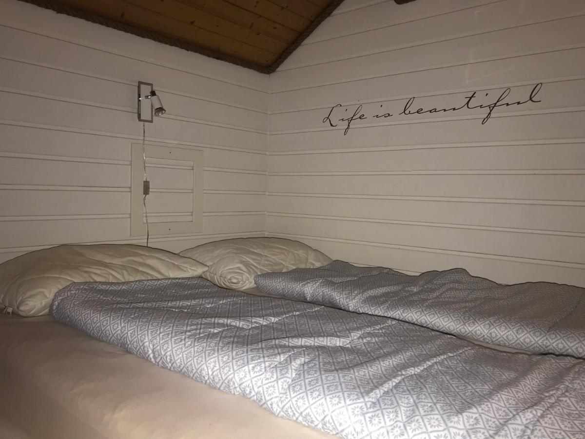 Waterfront Twin Cabin Stamsund Εξωτερικό φωτογραφία