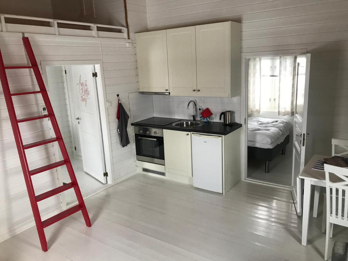 Waterfront Twin Cabin Stamsund Εξωτερικό φωτογραφία