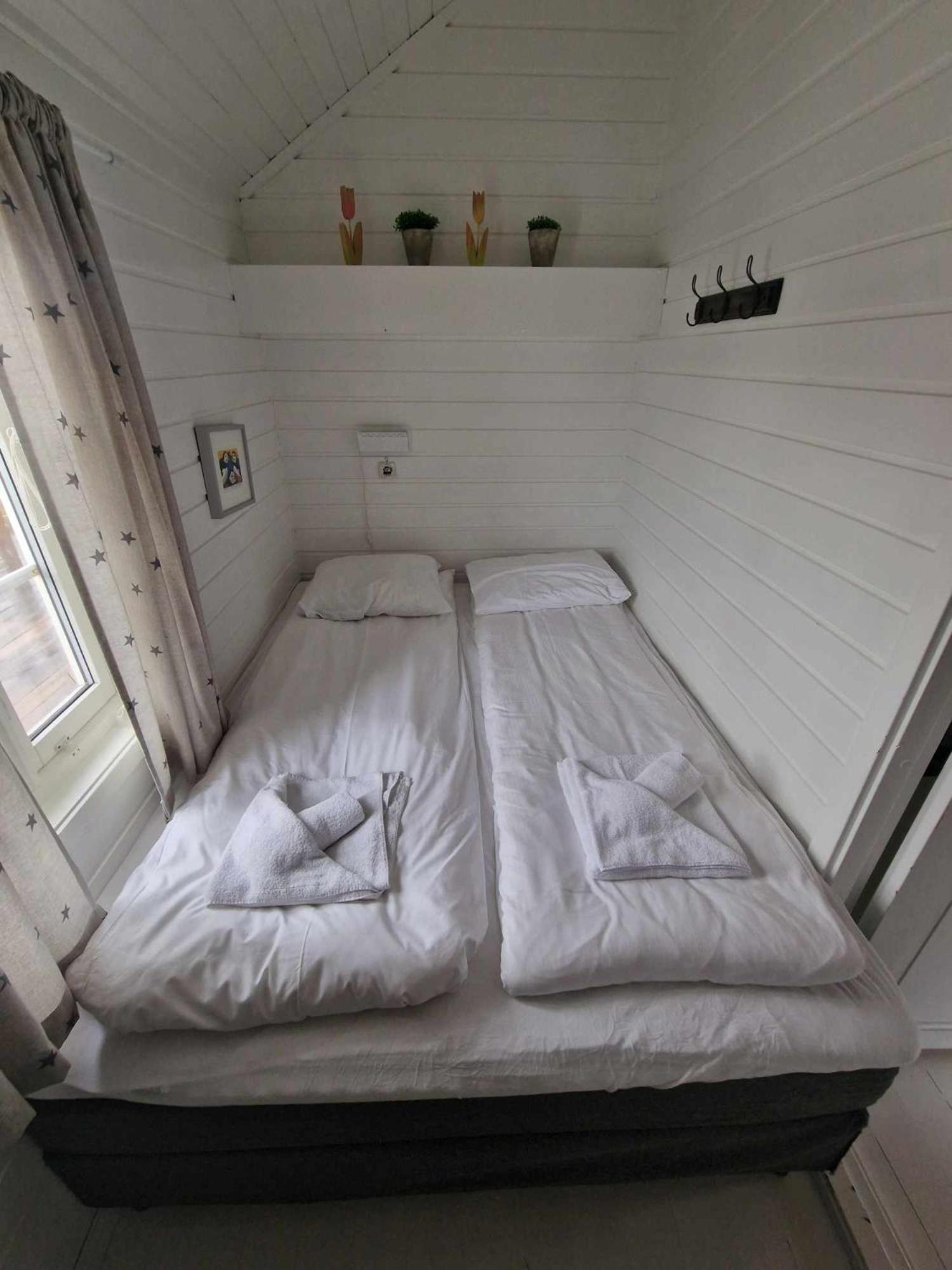 Waterfront Twin Cabin Stamsund Εξωτερικό φωτογραφία